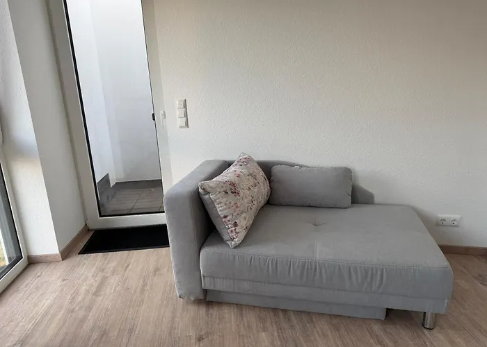 아파트 White&grey Kürten