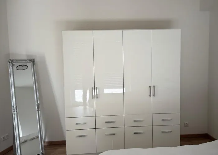 White&grey * Kürten